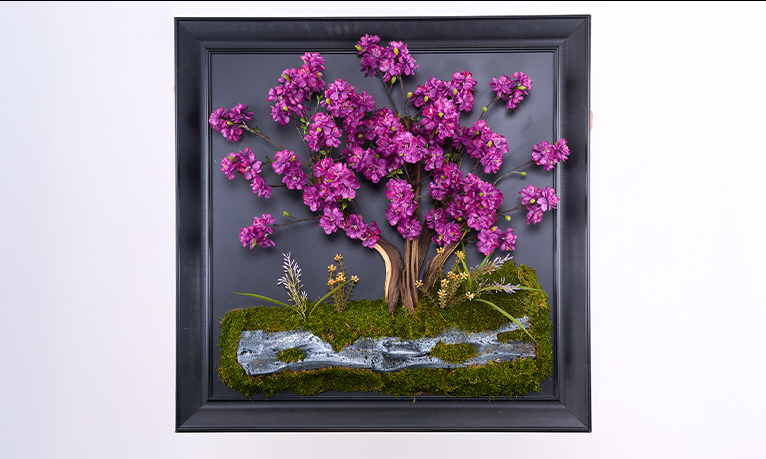 Yapay Çiçek Tablolar ile Bakım Gerektirmeyen Duvar Dekorasyonu