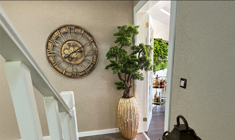 Artificial Plants That Stand Out with Planter Selection: The Importance of Harmony in Decoration